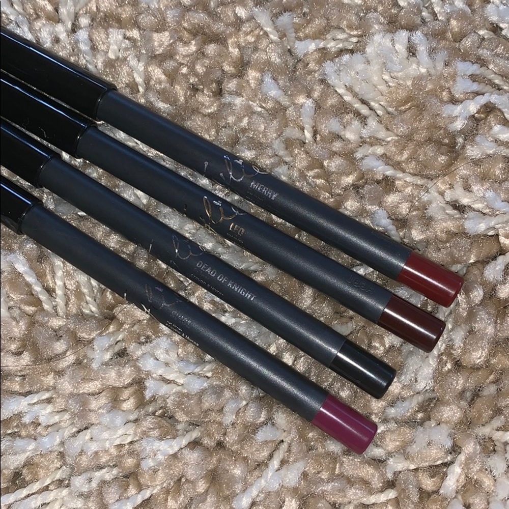 Kylie cosmetics lip liners